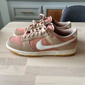 Nike Dunk Low “Desert Khaki / Pink Foam / Gum”